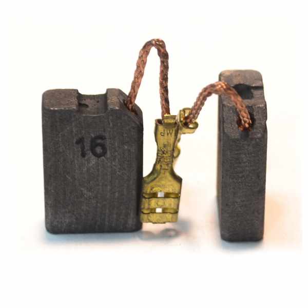 +Jeu 2 Charbons /B&D- De Walt- Elu Da-6,3x14x20